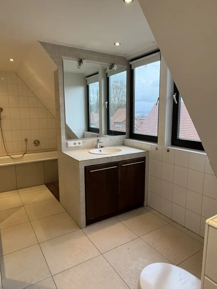 4 Zimmer Wohnung mit 91 m² in Detmold – Bild 8