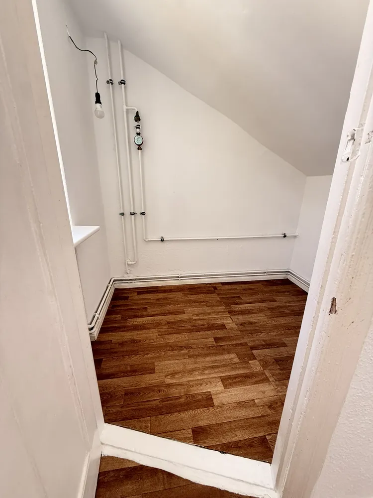 2 Zimmer Wohnung mit 75 m² in Berlin – Bild 11