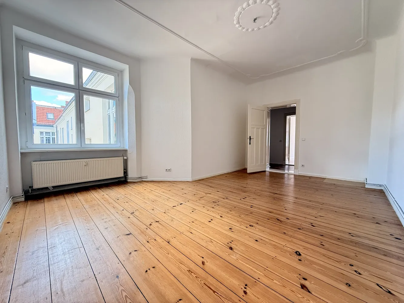 2 Zimmer Wohnung mit 75 m² in Berlin – Bild 7
