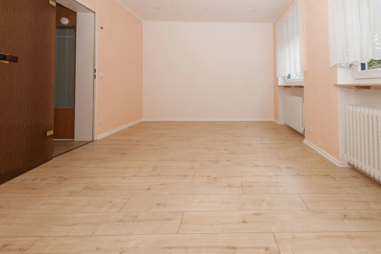 6 Zimmer Wohnung mit 100 m² in Koblenz – Bild 12