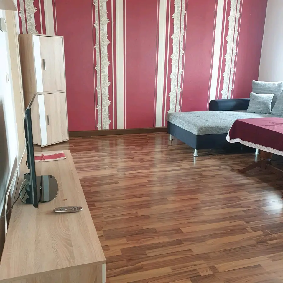 WG-Zimmer mit 85 m² in Freiberg – Bild 2
