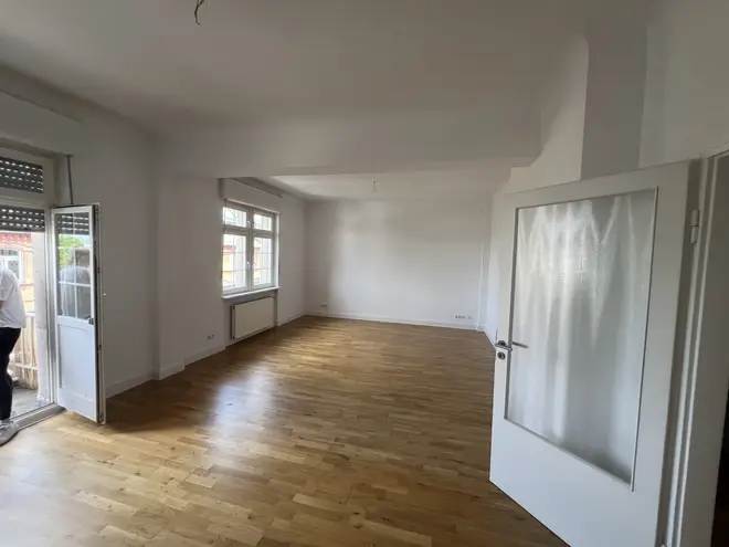 2 Zimmer Wohnung mit 100 m² in Wiesbaden – Bild 8