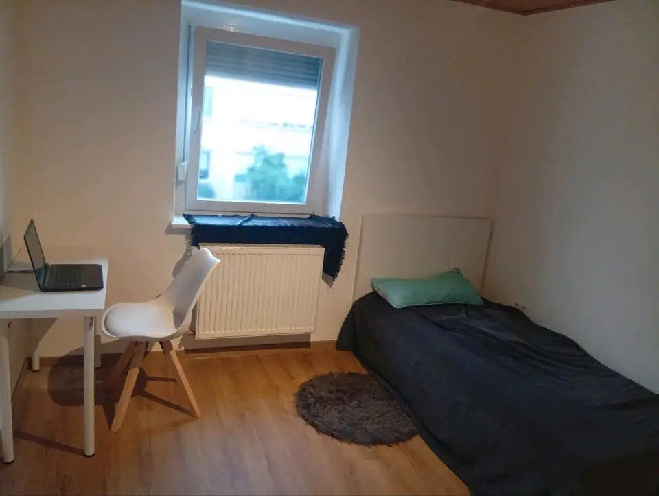 WG-Zimmer mit 70 m² in Neu-Ulm – Bild 1