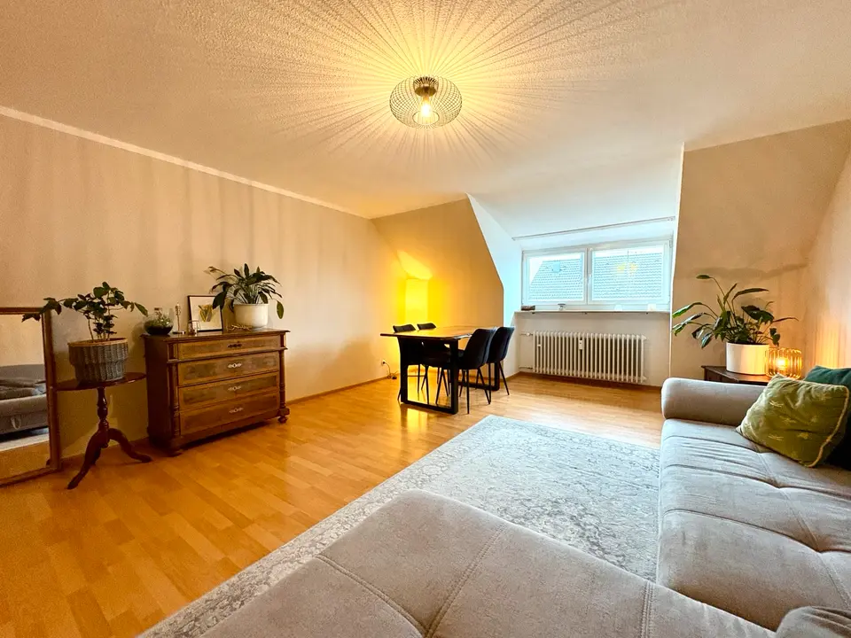 WG-Zimmer mit 85 m² in Stuttgart – Bild 1