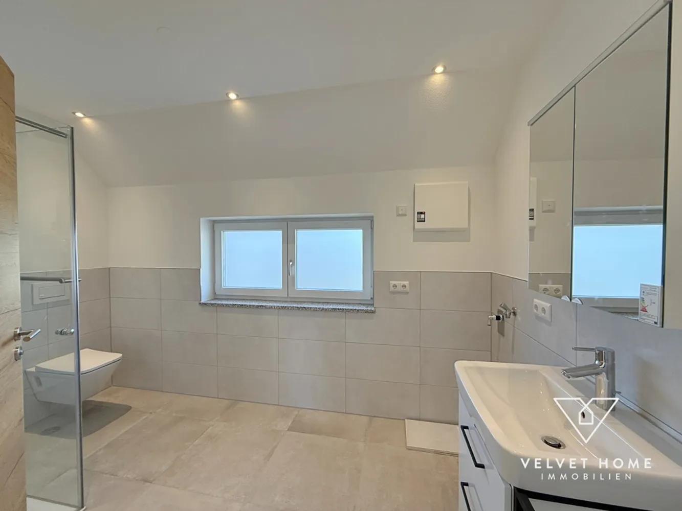 5 Zimmer Wohnung mit 120 m² in Augsburg – Bild 9