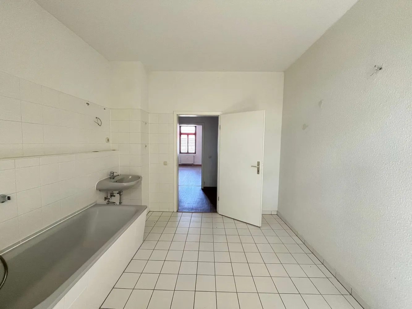 1 Zimmer Wohnung mit 48 m² in Chemnitz – Bild 4