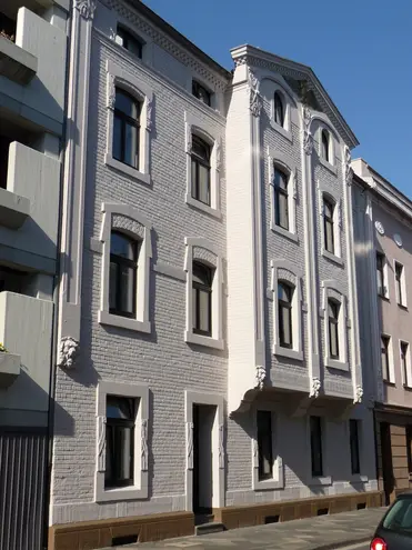 2 Zimmer Wohnung mit 28 m² in Neuss – Bild 1