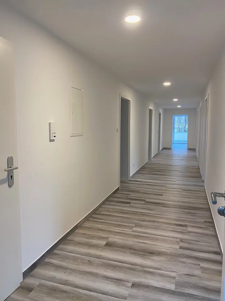 6 Zimmer Wohnung mit 145 m² in Plauen – Bild 4