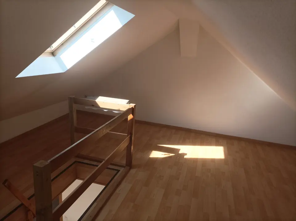 4 Zimmer Wohnung mit 120 m² in Löbau – Bild 2