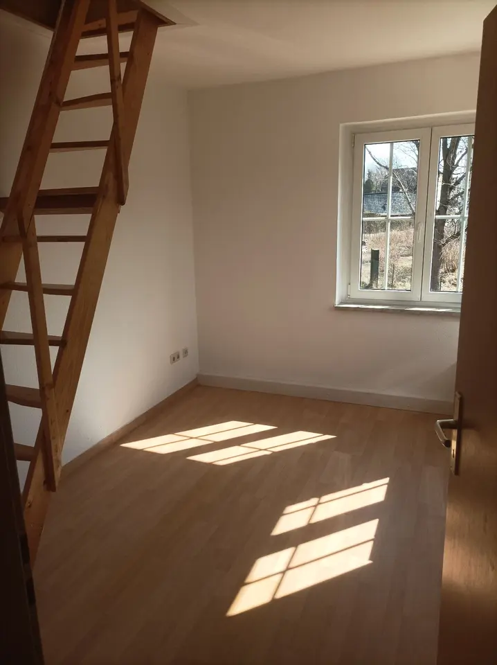 4 Zimmer Wohnung mit 120 m² in Löbau – Bild 4