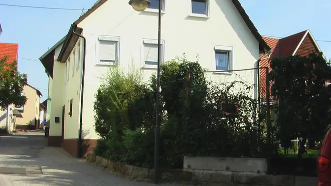 4 Zimmer Haus mit 100 m² in Reutlingen – Bild 3