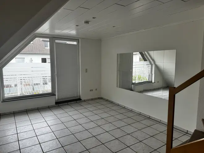 2 Zimmer Wohnung mit 70 m² in Solingen – Bild 3