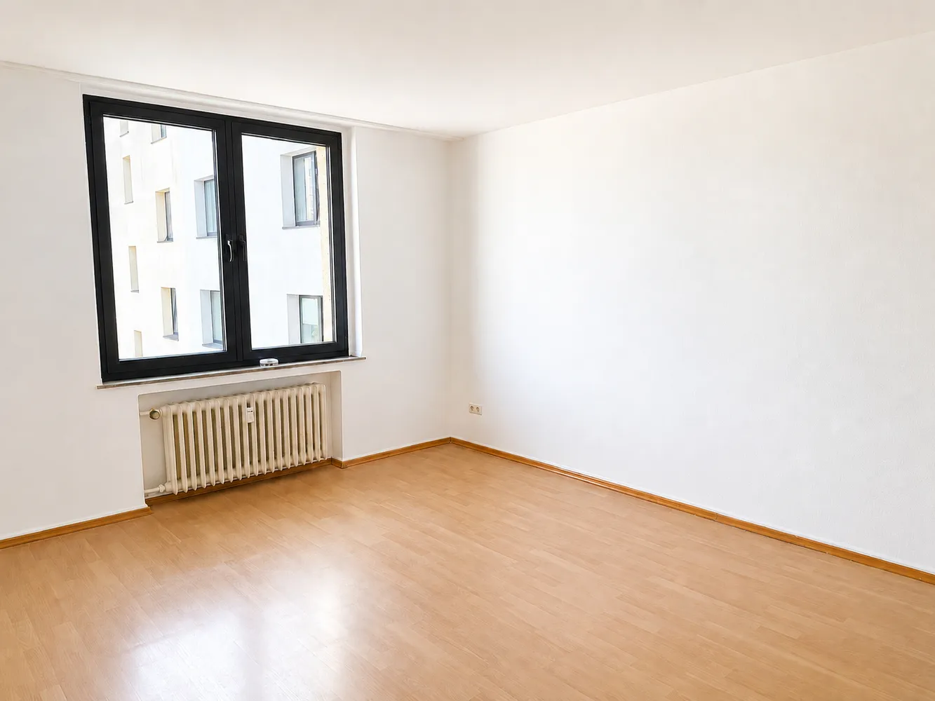 2 Zimmer Wohnung mit 77 m² in Düren – Bild 6