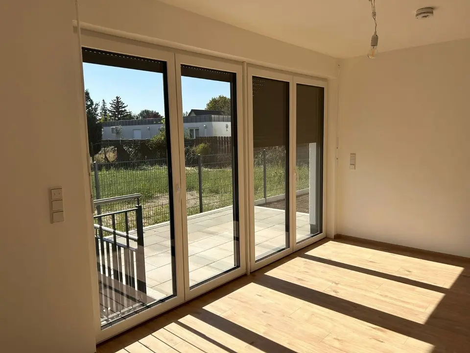 4 Zimmer Wohnung mit 90 m² in Oranienburg – Bild 1