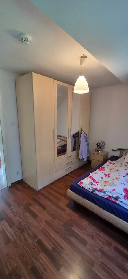 2 Zimmer Wohnung mit 45 m² in Leverkusen – Bild 2