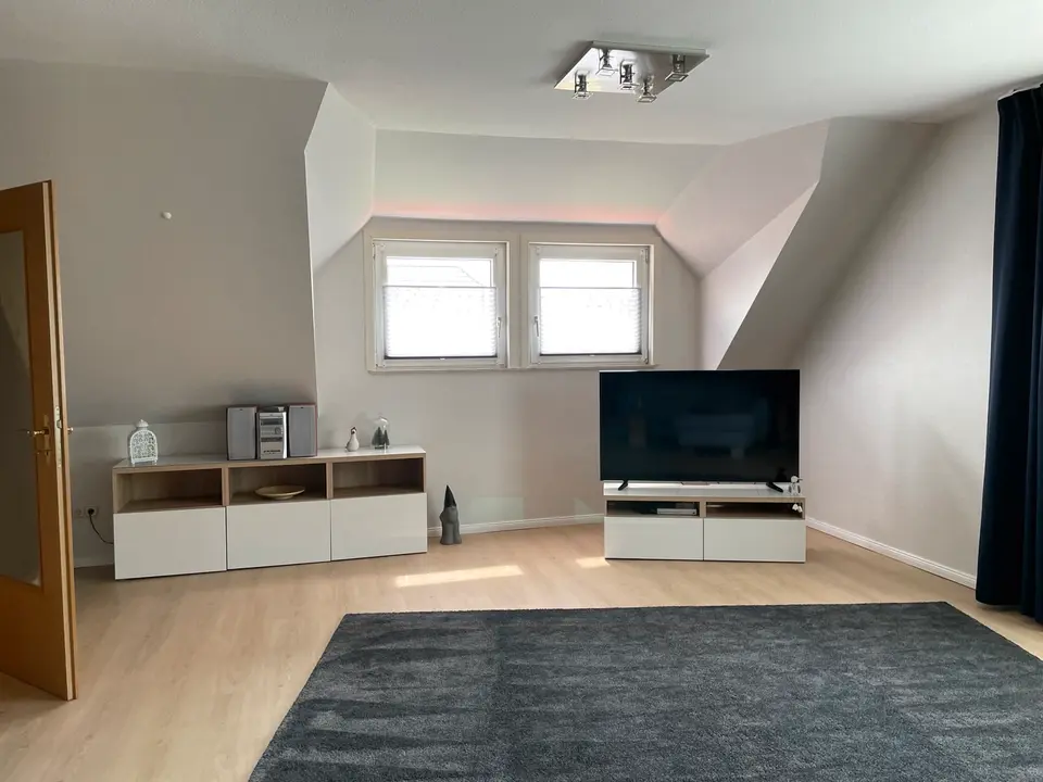 2 Zimmer Wohnung mit 85 m² in Cuxhaven – Bild 3