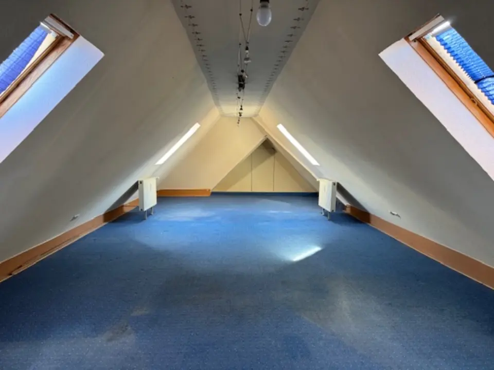 3 Zimmer Wohnung mit 90 m² in Wilhelmshaven – Bild 2