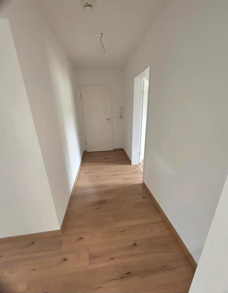3 Zimmer Wohnung mit 75 m² in Detmold – Bild 2