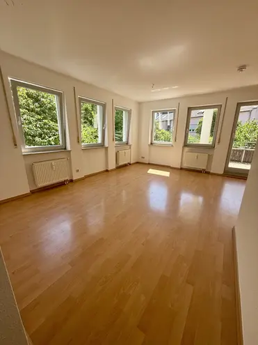 4 Zimmer Wohnung mit 72 m² in Chemnitz – Bild 1