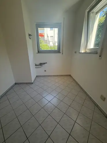 4 Zimmer Wohnung mit 72 m² in Chemnitz – Bild 8