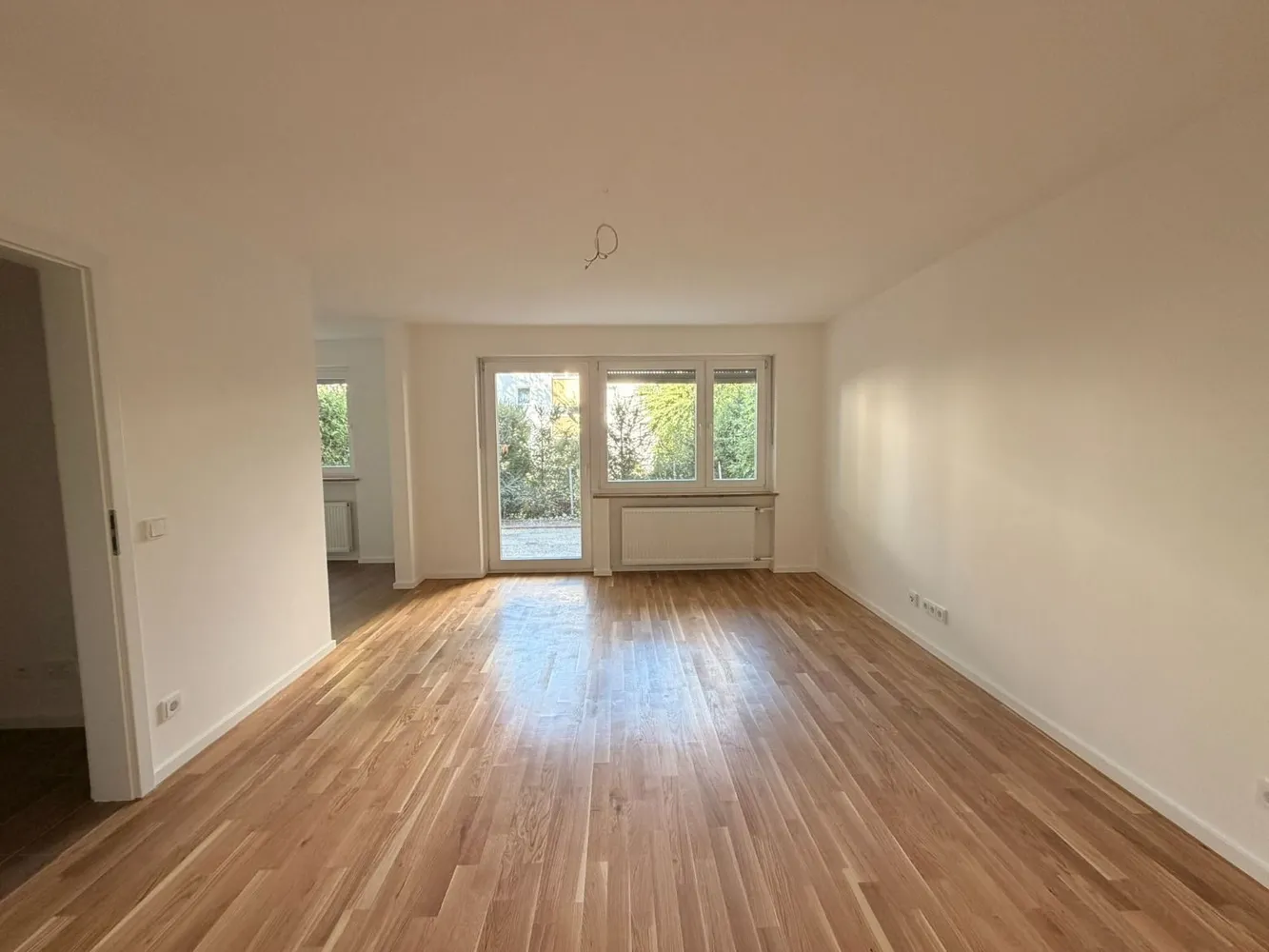 5 Zimmer Wohnung mit 84 m² in München – Bild 2