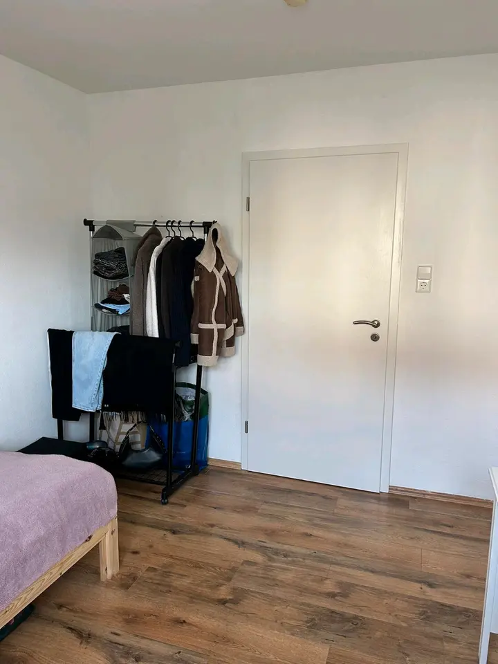 WG-Zimmer mit 10 m² in Weingarten – Bild 2