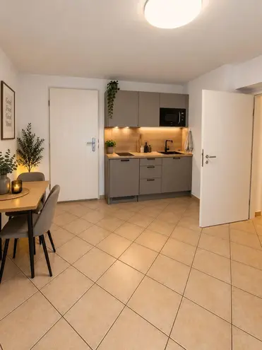 2 Zimmer Wohnung mit 38 m² in Köln – Bild 2