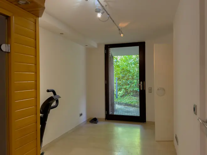 4 Zimmer Wohnung mit 100 m² in Augsburg – Bild 2