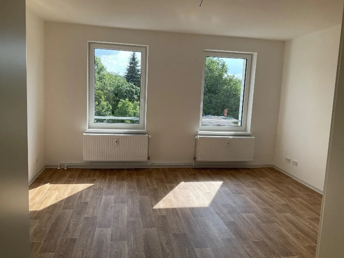 4 Zimmer Wohnung mit 111 m² in Eberswalde – Bild 1