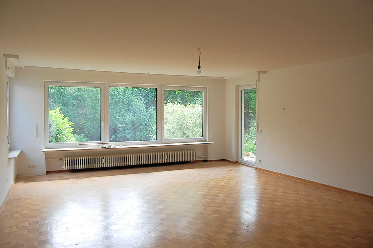 5 Zimmer Wohnung mit 143 m² in Bonn – Bild 2