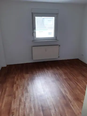 4 Zimmer Wohnung mit 66 m² in Solingen – Bild 3