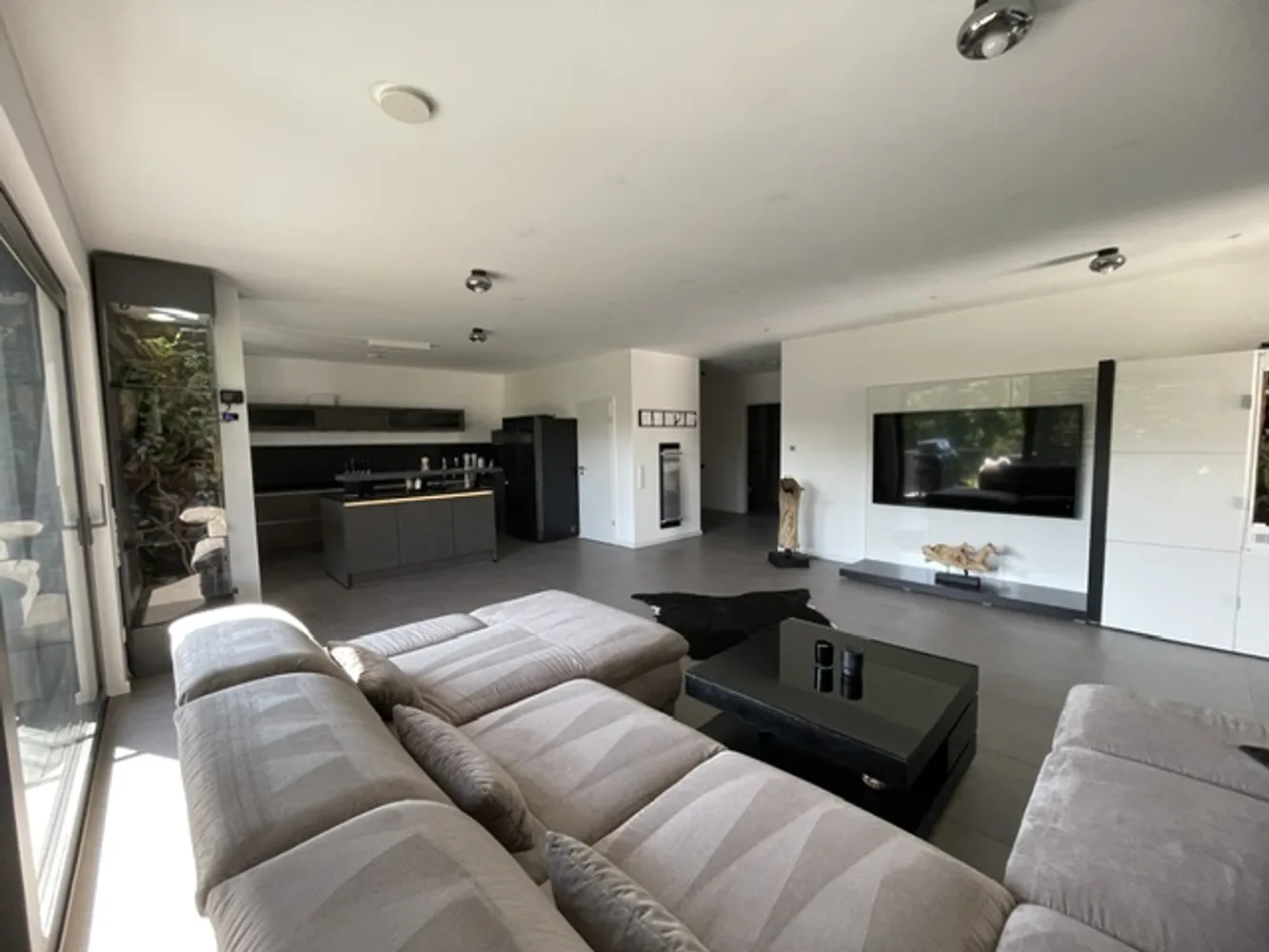 3 Zimmer Wohnung mit 130 m² in Leverkusen – Bild 3