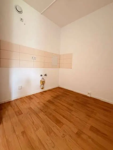 2 Zimmer Wohnung mit 51 m² in Plauen – Bild 4