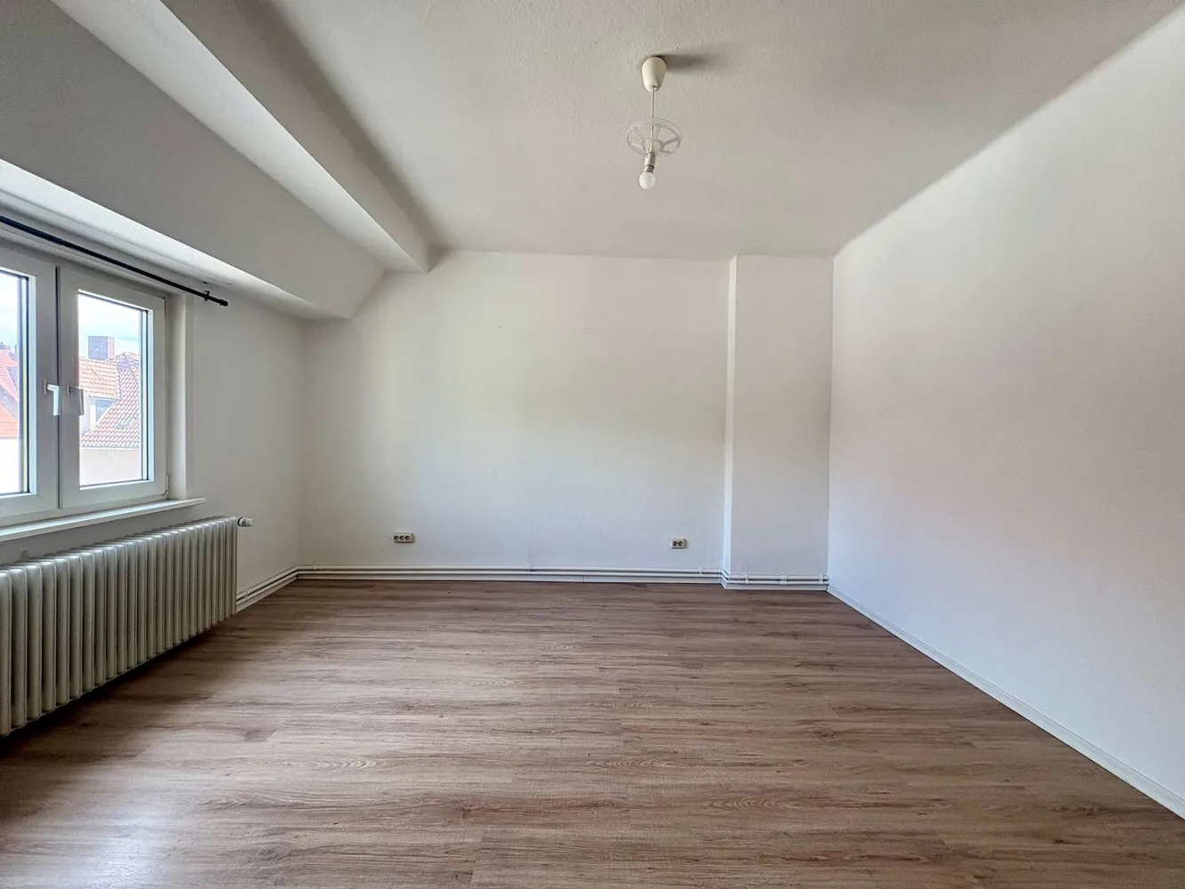 2 Zimmer Wohnung mit 70 m² in Hameln – Bild 1