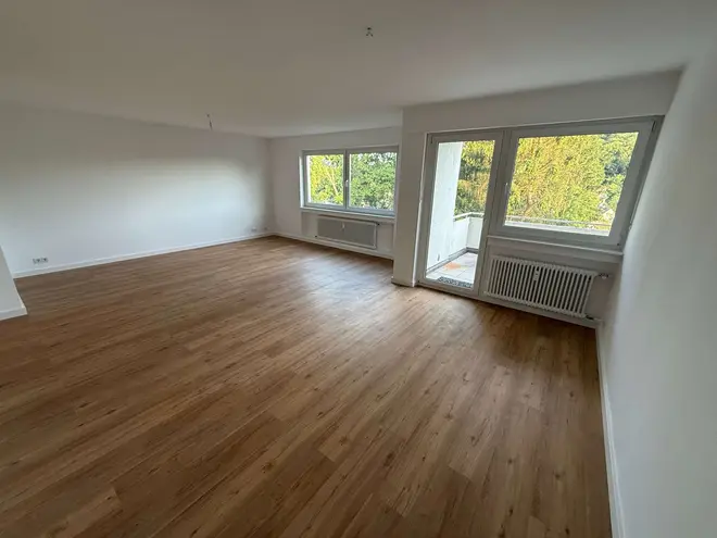 3 Zimmer Wohnung mit 115 m² in Saarbrücken – Bild 4
