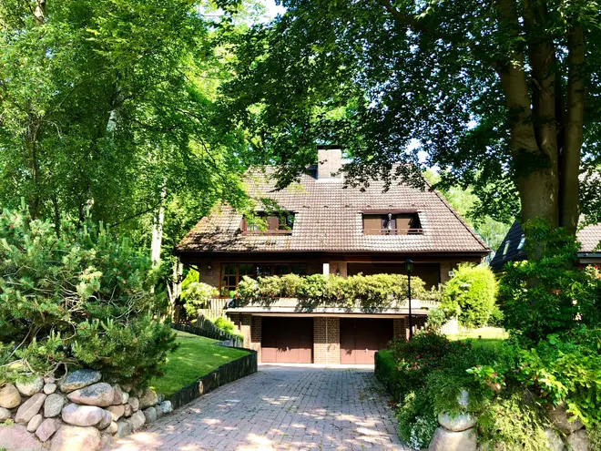 4 Zimmer Haus mit 148 m² in Hamburg – Bild 1