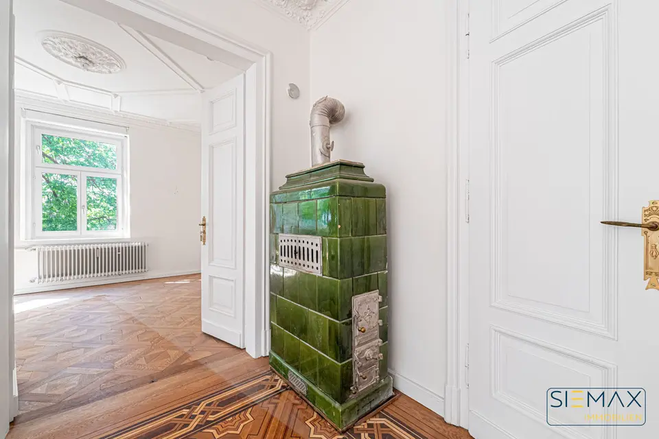 8 Zimmer Wohnung mit 240 m² in Augsburg – Bild 4