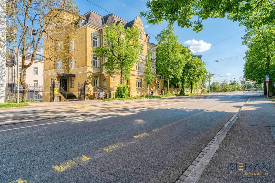 8 Zimmer Wohnung mit 240 m² in Augsburg – Bild 5