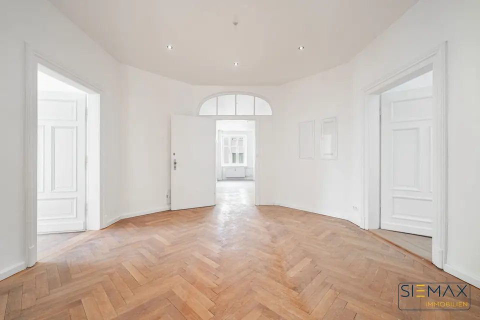8 Zimmer Wohnung mit 240 m² in Augsburg – Bild 7