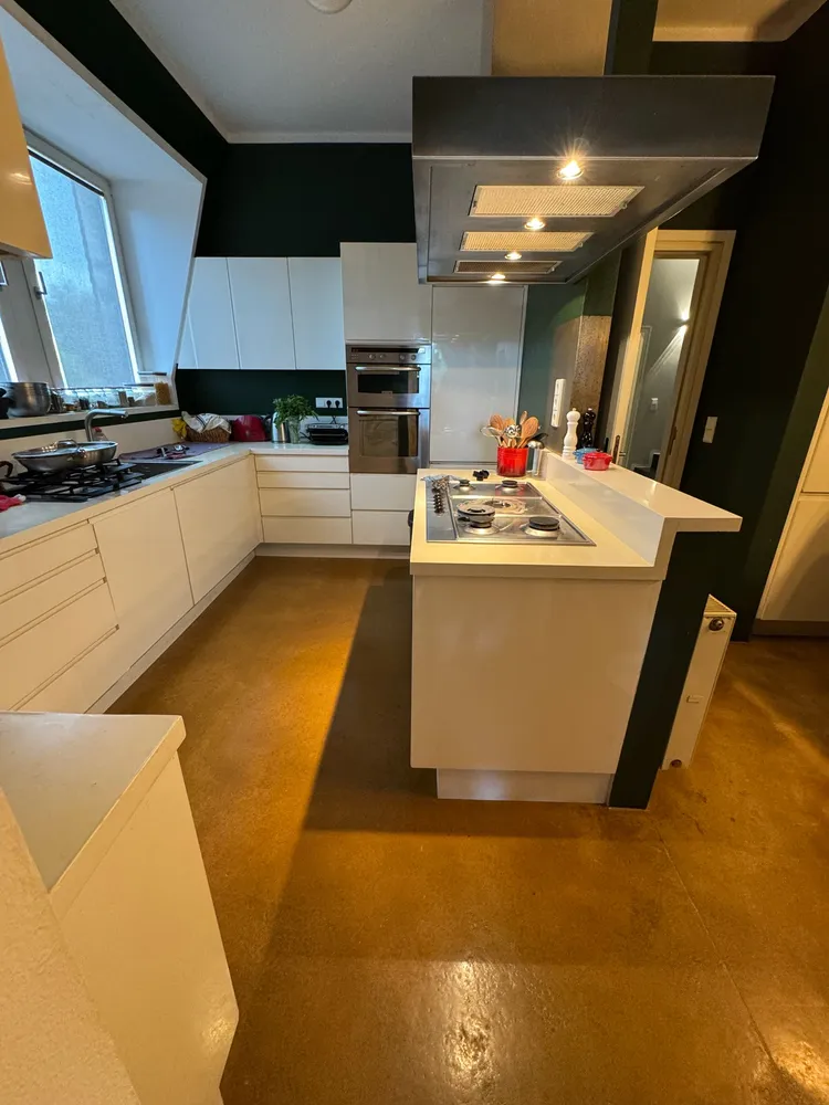 6 Zimmer Wohnung mit 205 m² in Offenbach am Main – Bild 3
