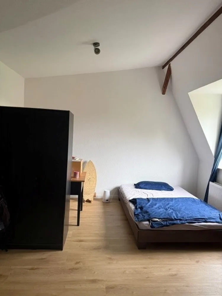 2 Zimmer Wohnung mit 65 m² in Hamburg – Bild 3