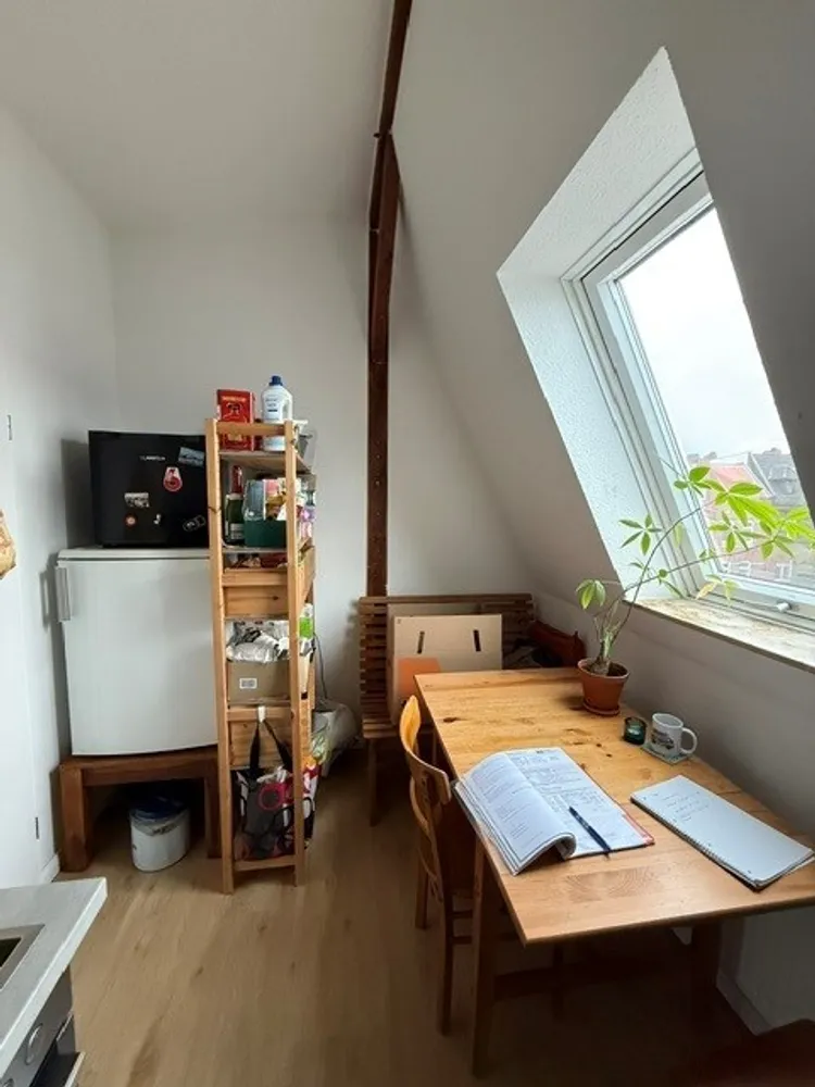 2 Zimmer Wohnung mit 65 m² in Hamburg – Bild 7