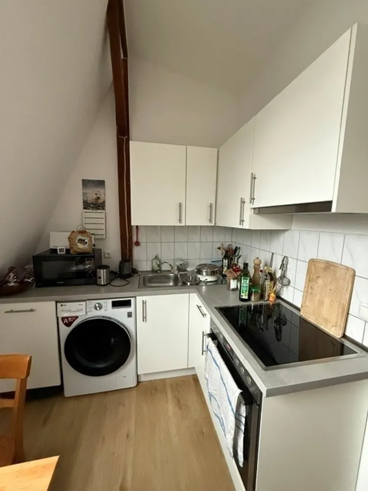 2 Zimmer Wohnung mit 65 m² in Hamburg – Bild 8