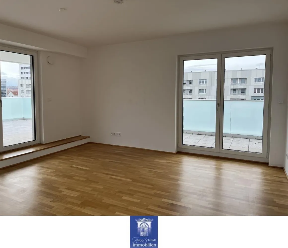 4 Zimmer Wohnung mit 166 m² in Dresden – Bild 3