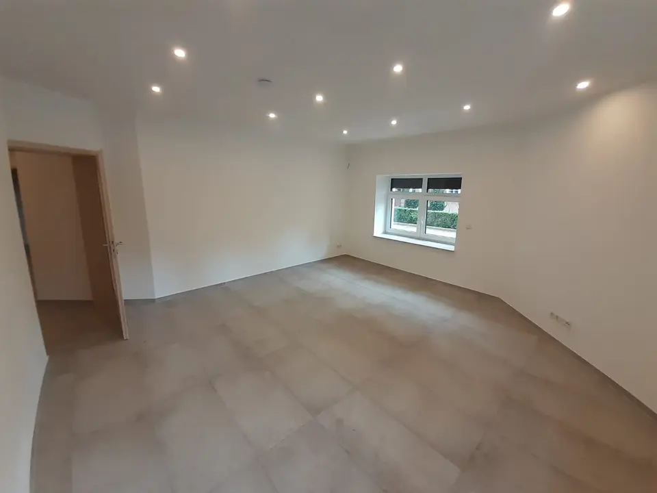 3 Zimmer Wohnung mit 101 m² in Aschersleben – Bild 2