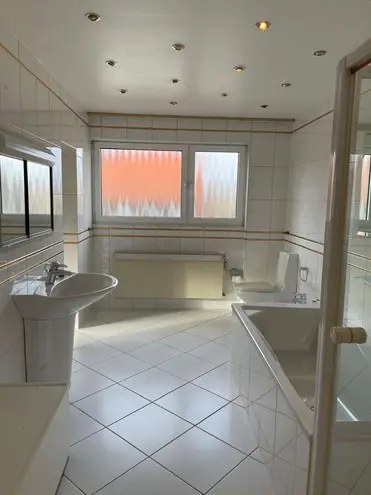 3 Zimmer Wohnung mit 102 m² in Saarbrücken – Bild 10
