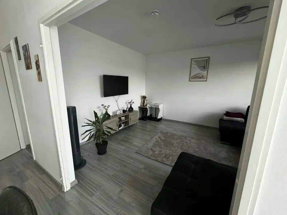 3 Zimmer Wohnung mit 77 m² in Salzgitter – Bild 2