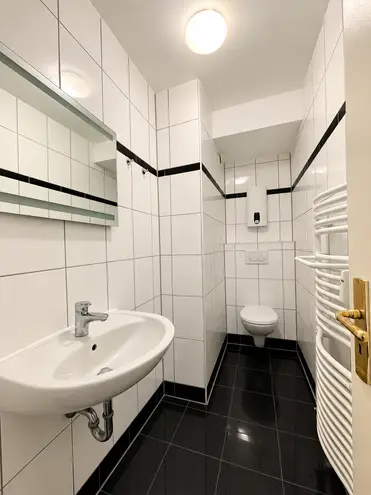 5 Zimmer Wohnung mit 150 m² in Frankfurt am Main – Bild 8