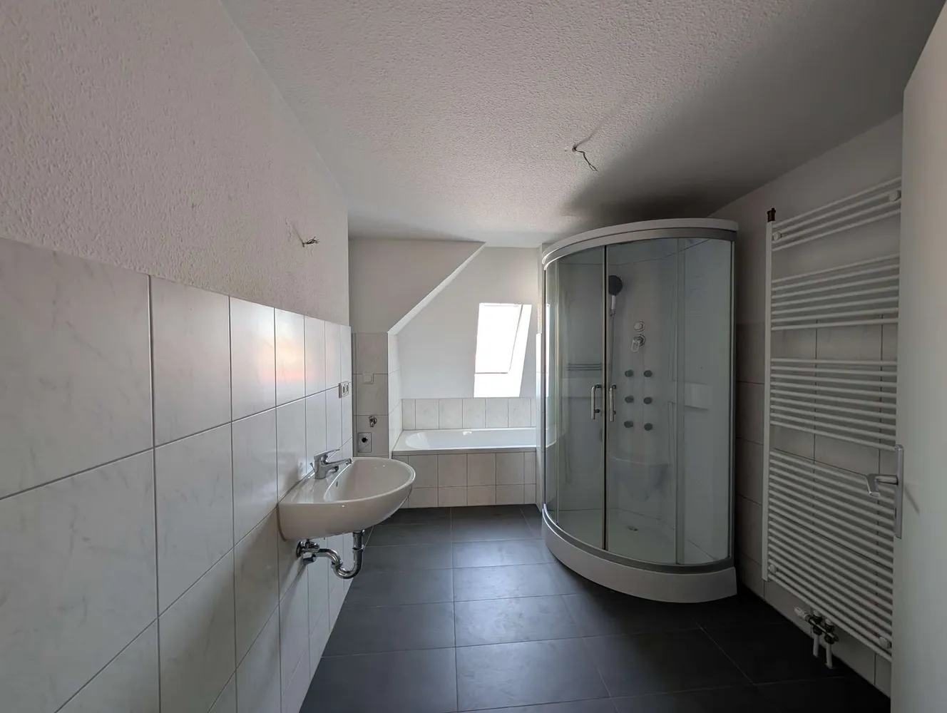 3 Zimmer Wohnung mit 102 m² in Görlitz – Bild 8