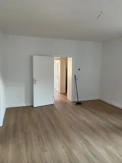 3 Zimmer Wohnung mit 60 m² in Saarbrücken – Bild 2